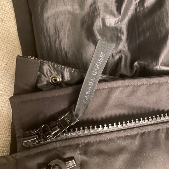 Lorette Parka Black Label - Picture 15 of 16